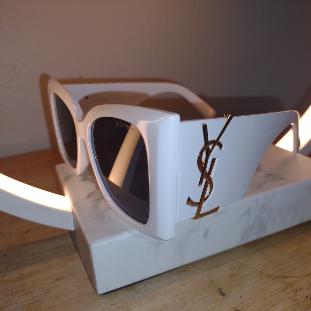 Yves Saint Laurent Elegant White Sunglasses